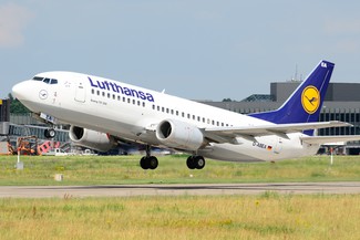 D-ABEA - Lufthansa - Boeing 737-330