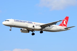 TC-JSG - Turkish Airlines - Airbus A321-231